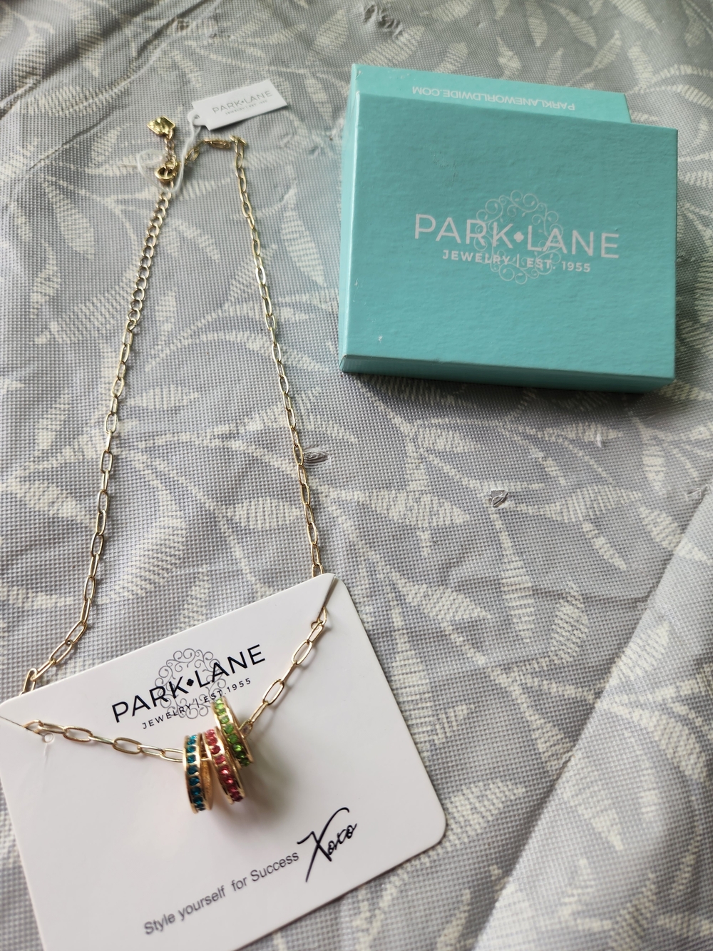 Park Lane Gold Chain Necklace with Multicolor Crystal Rings